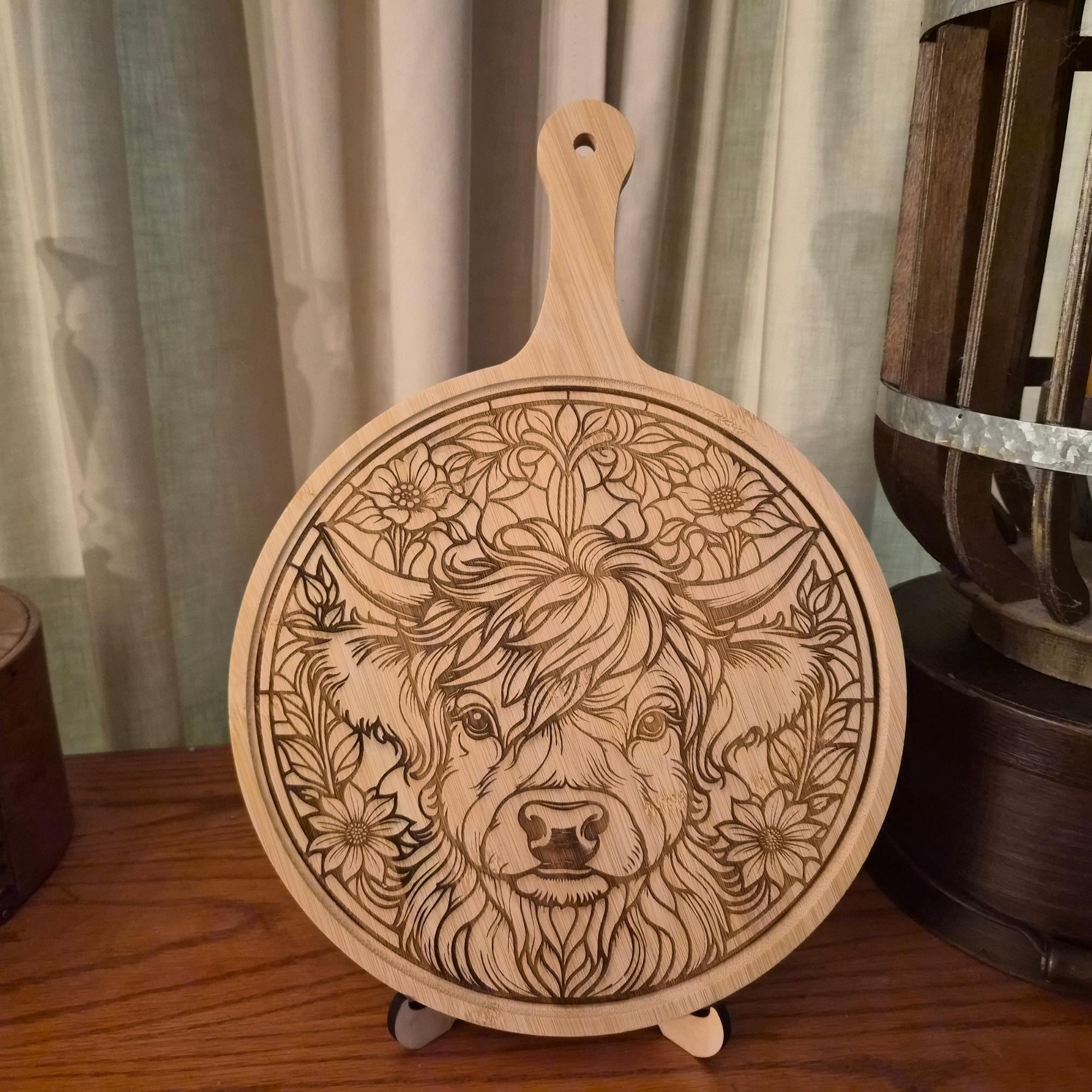Highland Cow Bamboo Charcuterie Board: Laser Engraved Cutting Board