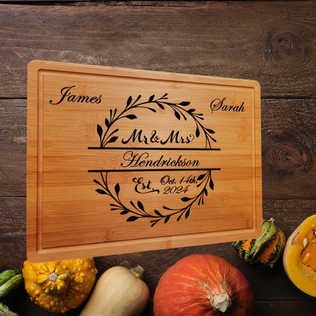 Personalized Charcuterie Board. Custom Engagement, Wedding, Anniversary or Housewarming Gift. Perfect Gift for her or Couples.