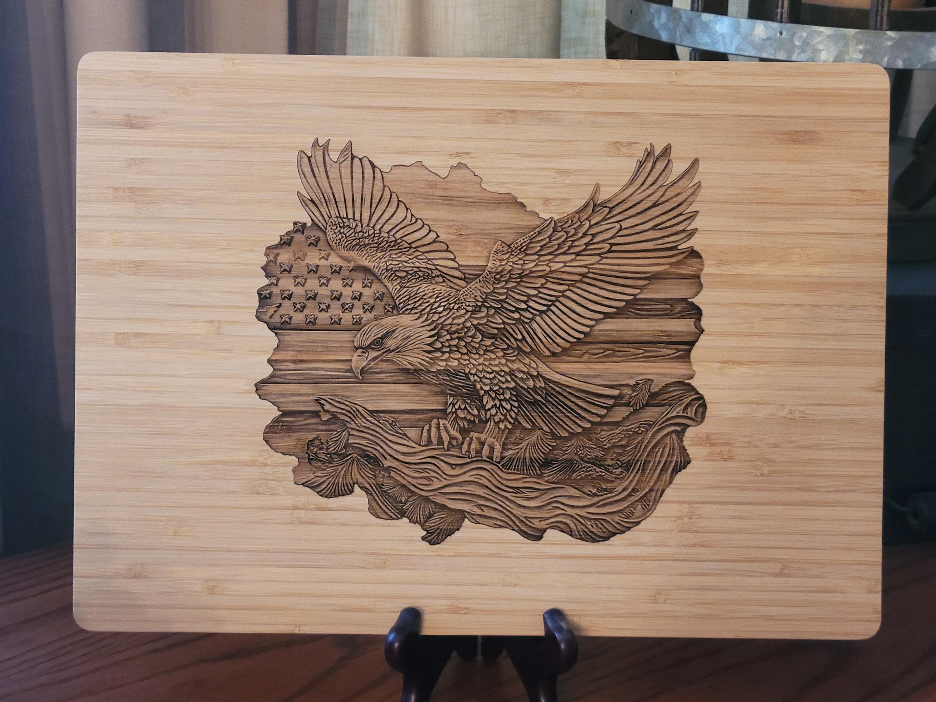 Personalized American Eagle Cutting Board: 3D Illusion Patriotic Decor