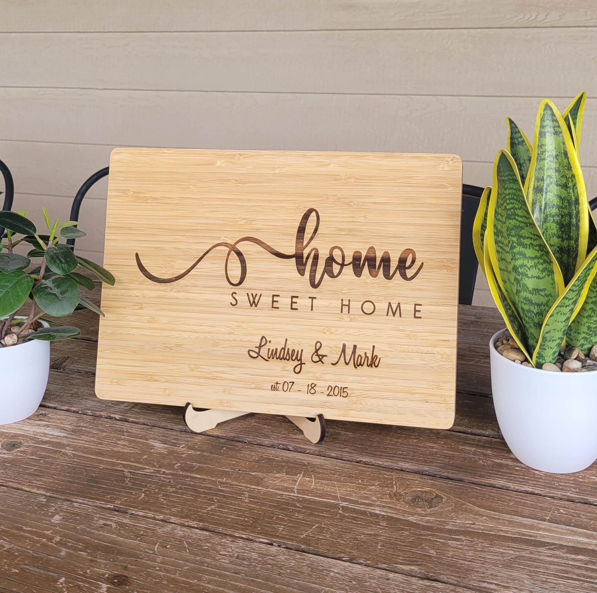 Personalized Cutting Board with Home Sweet Home. Charcuterie Board Gift. Engraved Wedding,  Anniversary or Housewarming Gift. Bridal Shower