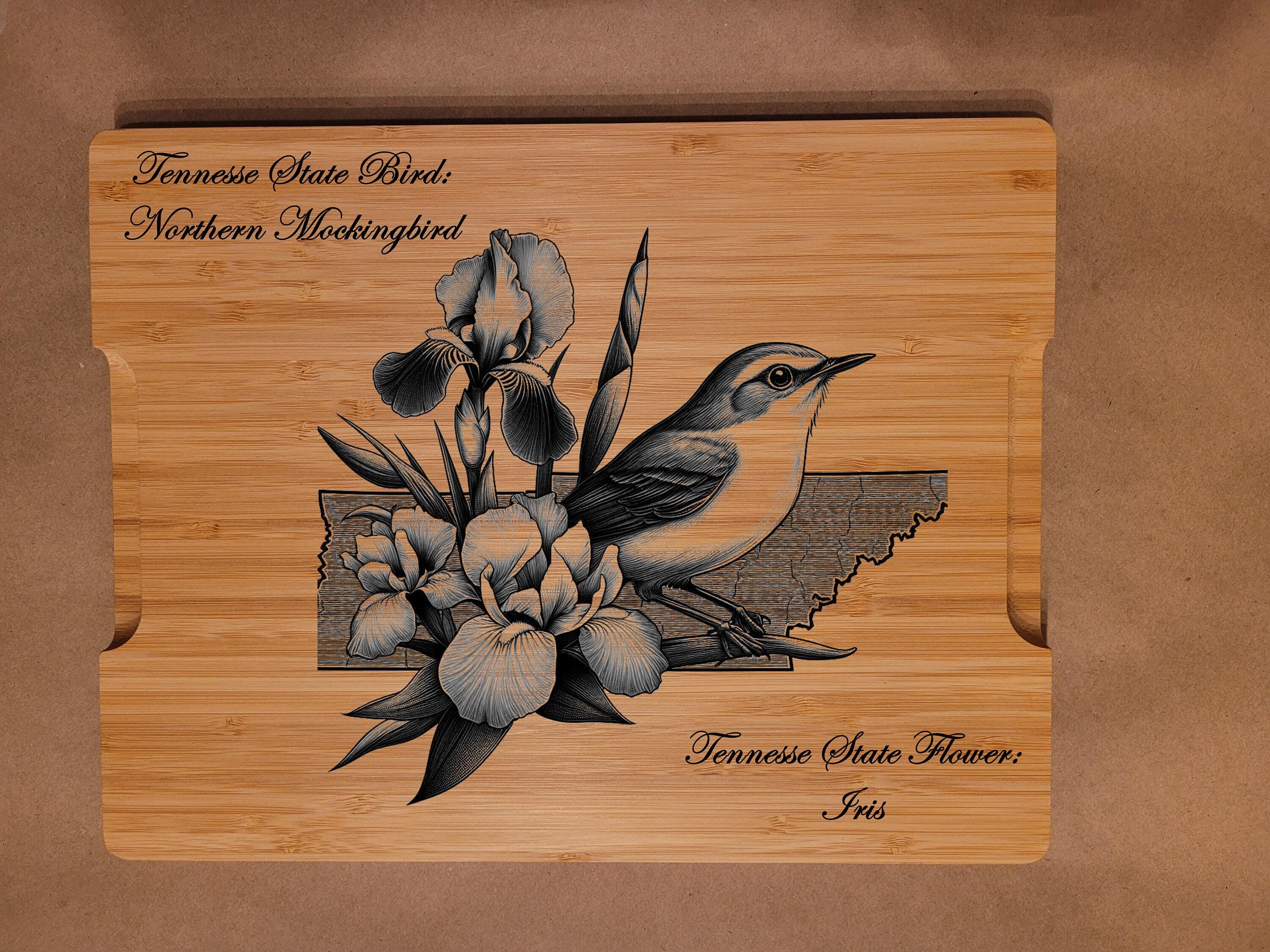 Engraved Bamboo Cutting Board: Tennessee State Bird & Flower
