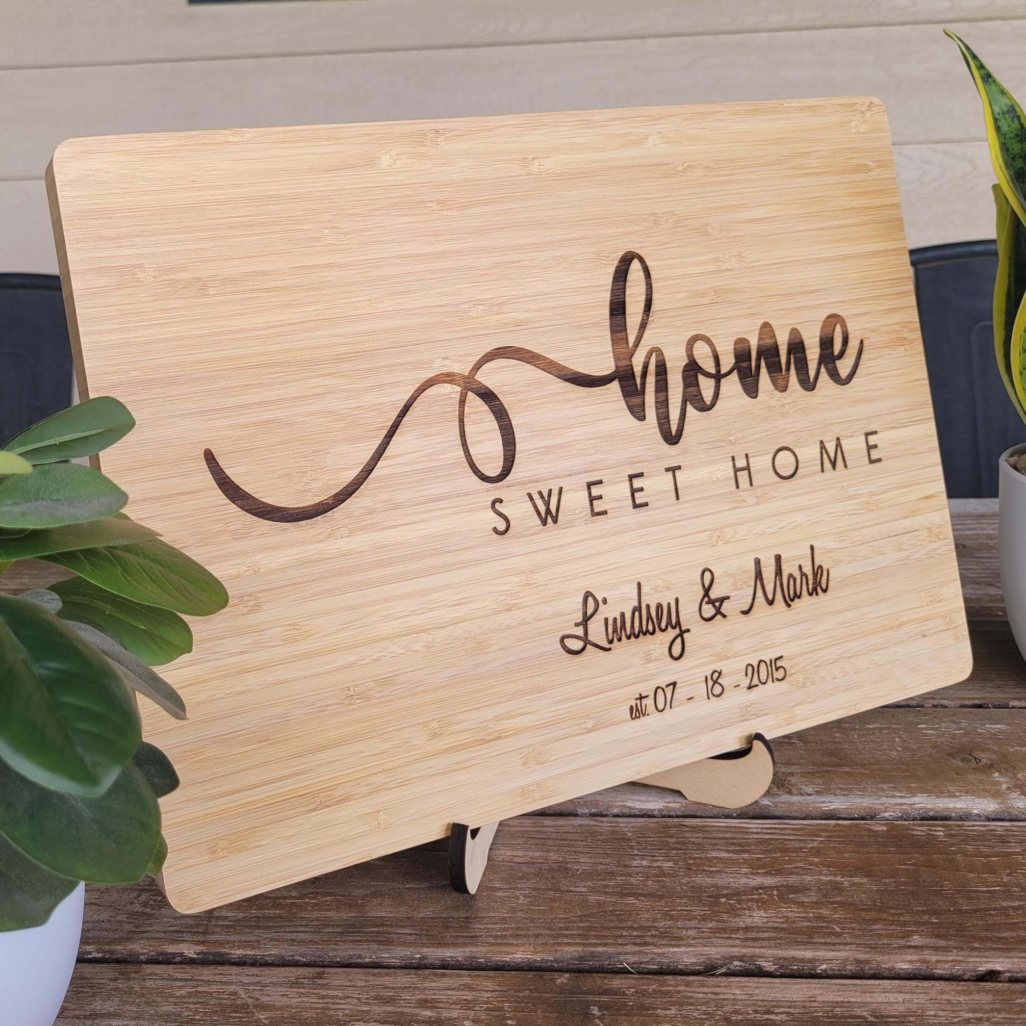 Personalized Cutting Board with Home Sweet Home. Charcuterie Board Gift. Engraved Wedding,  Anniversary or Housewarming Gift. Bridal Shower